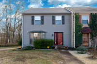 719 Cahaba Manor Trail, Pelham