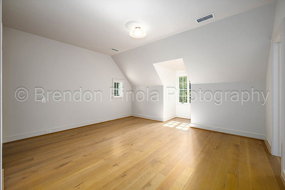 207 Saunders Bridge Cir Sterrett 063