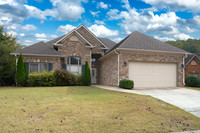 757 Forest Lakes Dr, Sterrett