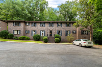 3756 country club dr apt D