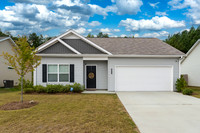 2041 Glades Dr, Calera