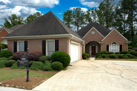 222 Crest Lake Dr, Birmingham