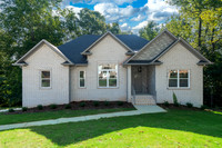 7945 Forest Loop, Pinson