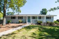 1017 Southridge Dr Vestavia