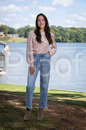 Lauren P 071