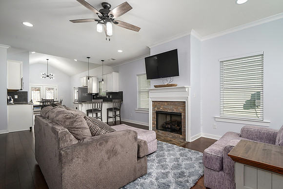 2060 Overlook Pl Trussville 06