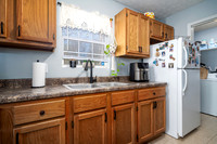 8216 Franklin Ave NE Leeds 11